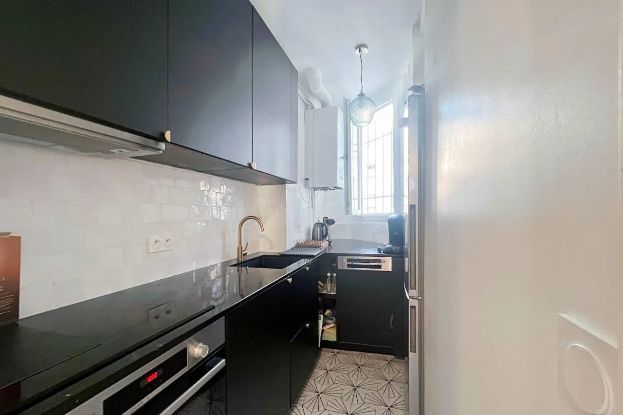 Renewed And Well-Decorated Apartment In Paris 12Th 0*,