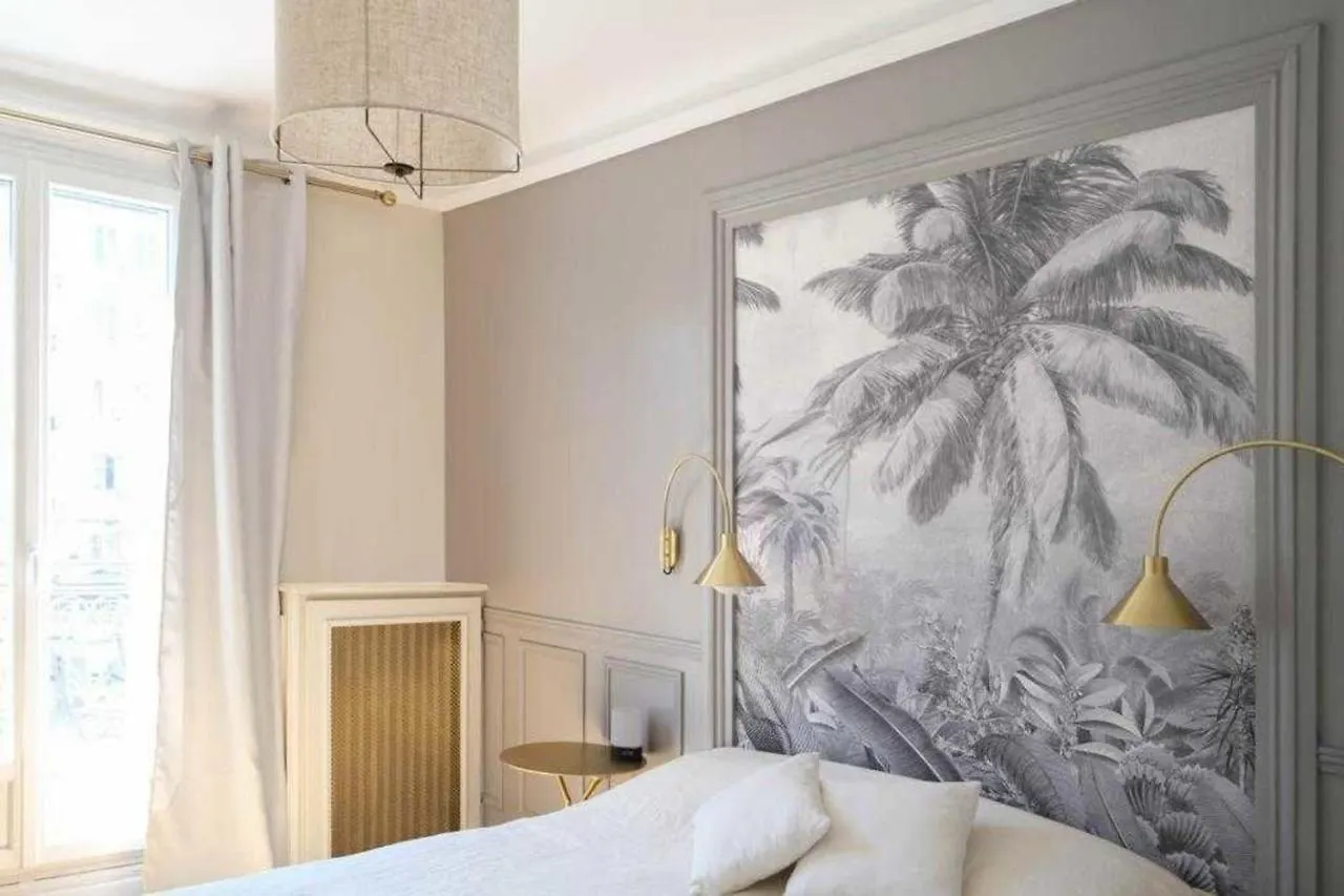 Renewed And Well-Decorated Apartment In Paris 12Th