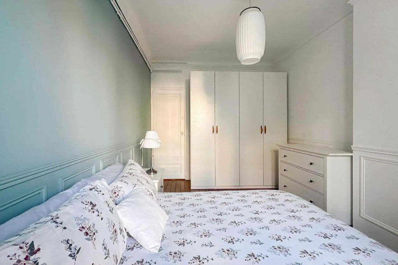 Renewed And Well-Decorated Apartment In Paris 12Th Francia